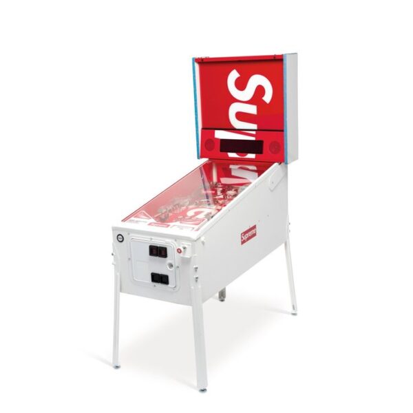 "Supreme Pinball Machine at pinball state"