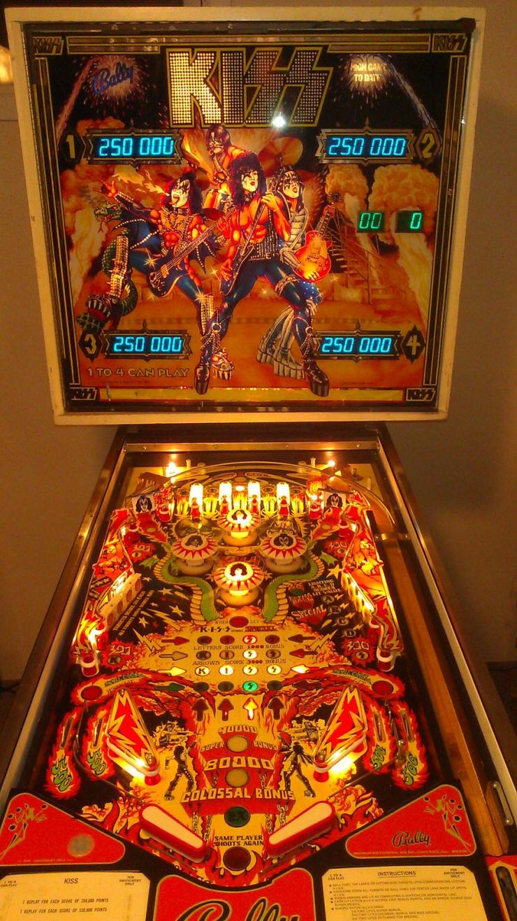 kiss pinball machine front view Australia